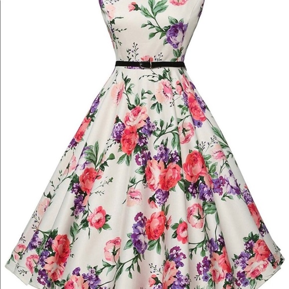Grace Karin Dresses & Skirts - Grace Karin white and multicolored floral dress